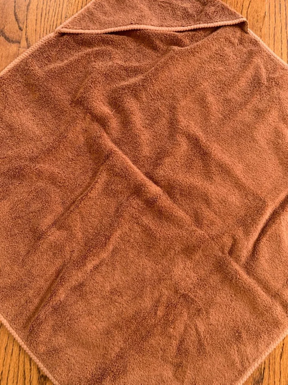 Garbo & Friends Hooded Cotton Towel MSRP $68 | Cinnamon Rust | 28.5